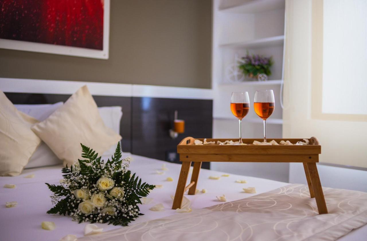 Varanasi Hotel Boutique Aeropuerto Kartagena Zewnętrze zdjęcie